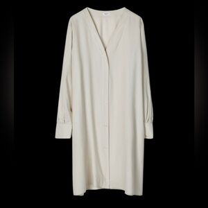 Filippa K “Isobel” NWOT size 34 (4 US) dress shirt in ivory/cream oversized